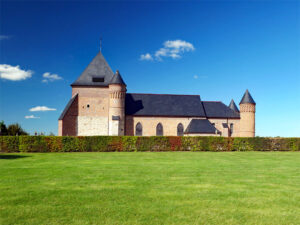 Beaurain Église Saint-Médard