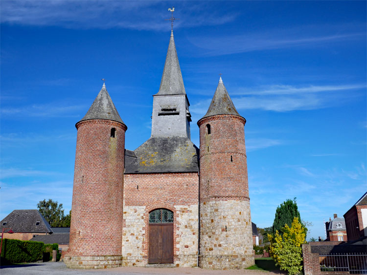 La Bouteille Église Notre-Dame