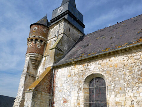 Macquigny Église Saint-Martin et Sainte Anne